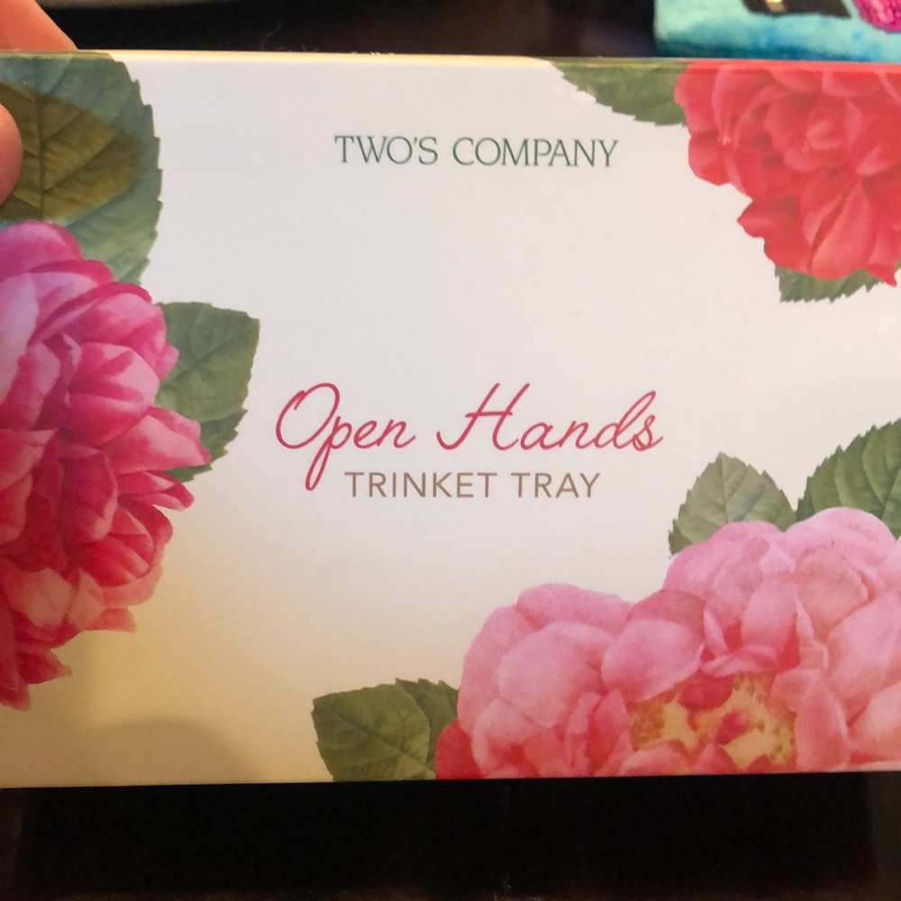 Open Hands trinket tray - Picture 3 of 3